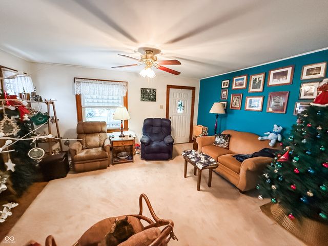 2806 Meridian Street, Anderson, IN 46016