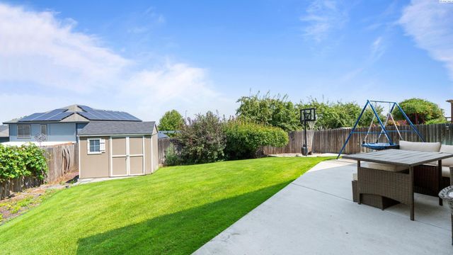3467 S Dennis Street, Kennewick, WA 99337
