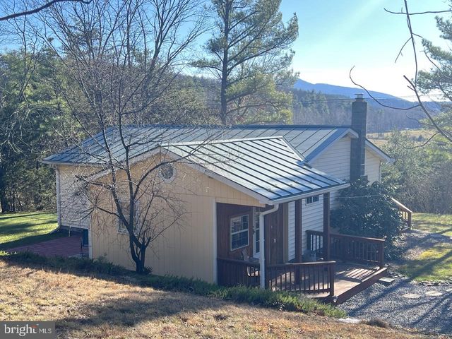 60 ANGLE DR, Purgitsville, WV 26852