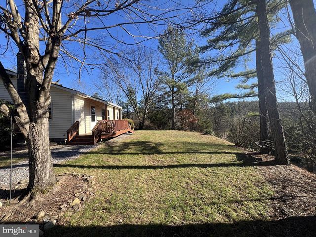 60 ANGLE DR, Purgitsville, WV 26852