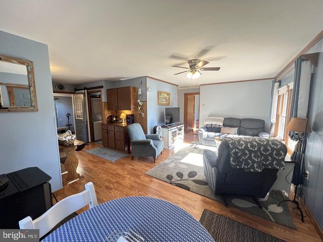 60 ANGLE DR, Purgitsville, WV 26852