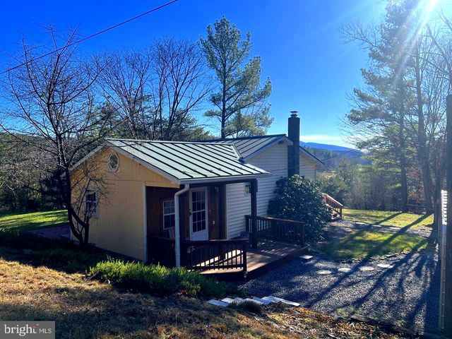 60 ANGLE DR, Purgitsville, WV 26852