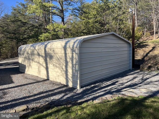 60 ANGLE DR, Purgitsville, WV 26852