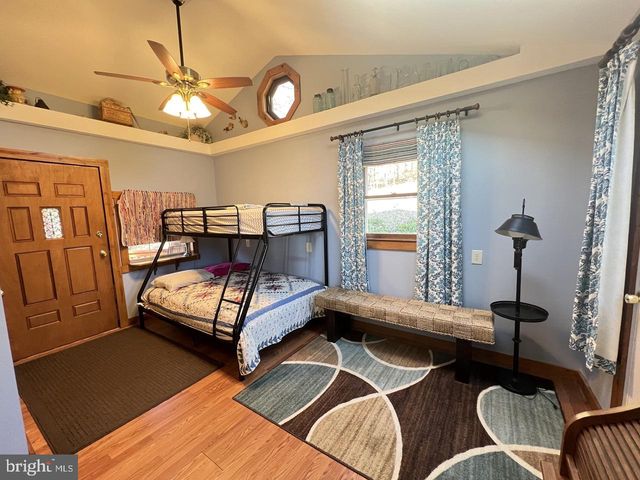 60 ANGLE DR, Purgitsville, WV 26852