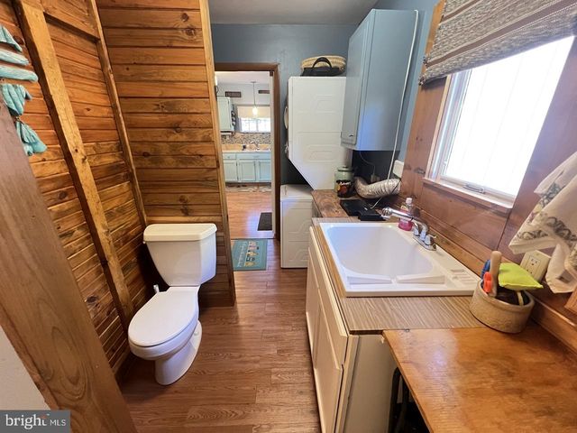 60 ANGLE DR, Purgitsville, WV 26852