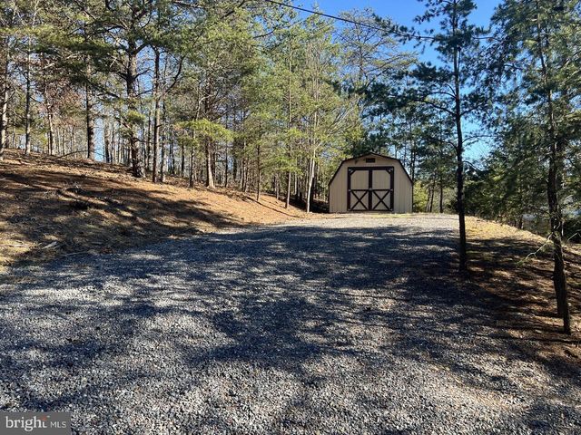 60 ANGLE DR, Purgitsville, WV 26852