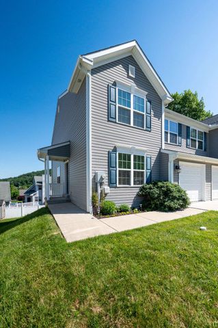 25 ROSALIES WAY, Temple, PA 19560
