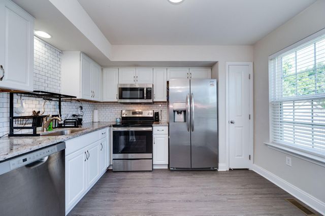 25 ROSALIES WAY, Temple, PA 19560