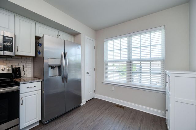 25 ROSALIES WAY, Temple, PA 19560