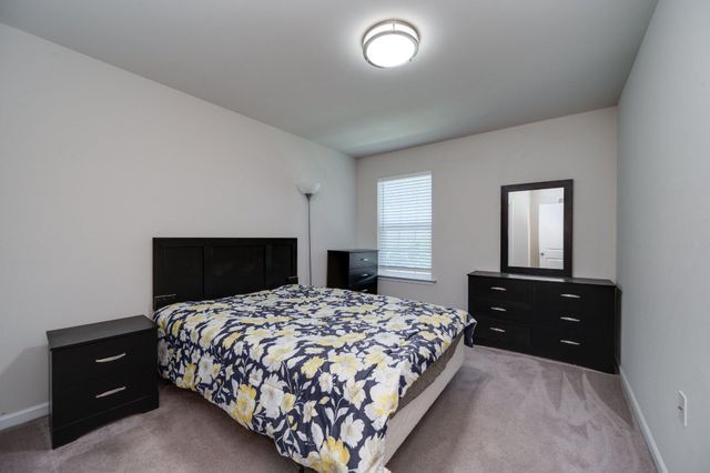 25 ROSALIES WAY, Temple, PA 19560