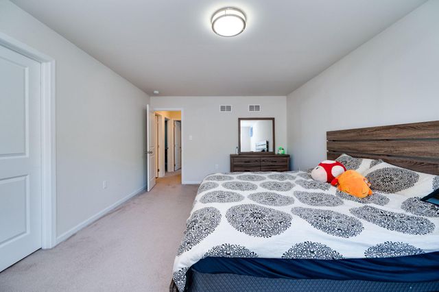25 ROSALIES WAY, Temple, PA 19560