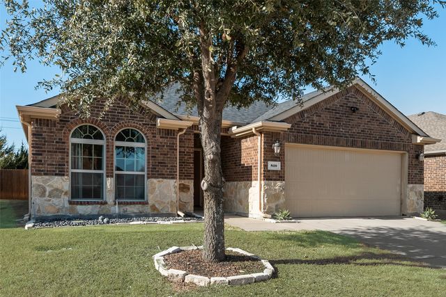 810 English Ivy Drive, Prosper, TX 76227