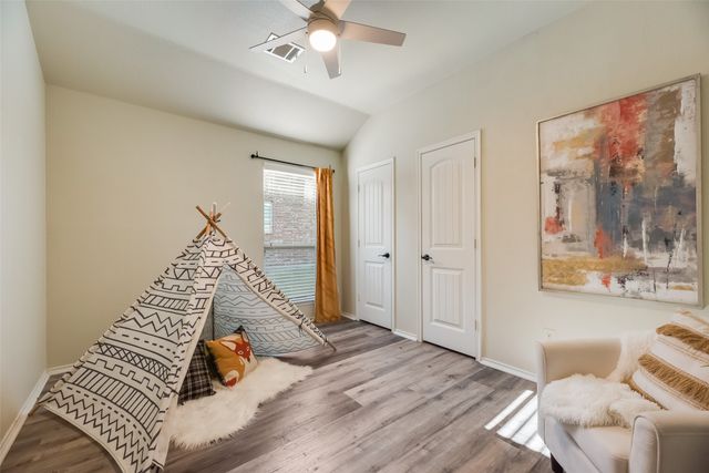 810 English Ivy Drive, Prosper, TX 76227