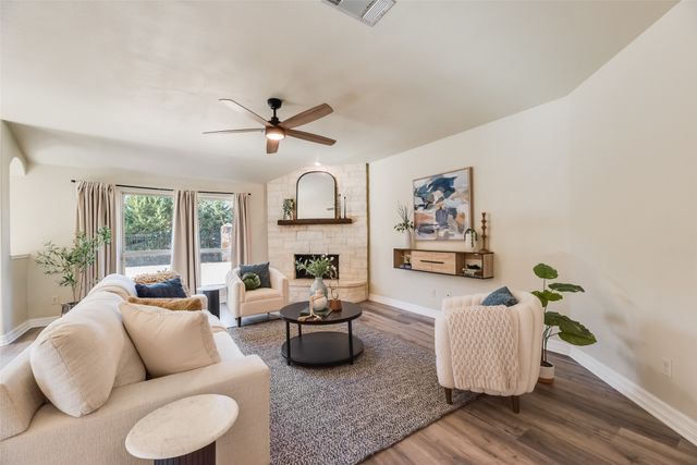 810 English Ivy Drive, Prosper, TX 76227