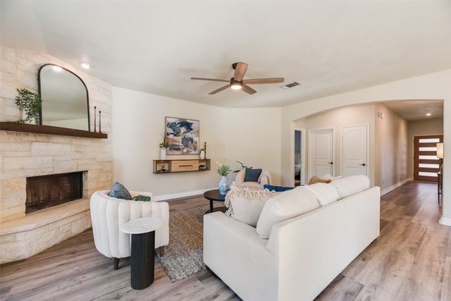 810 English Ivy Drive, Prosper, TX 76227