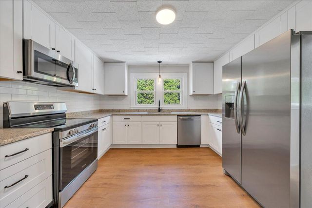 5609 Franklin ST, Ferrum, VA 24088
