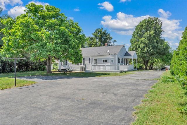 5609 Franklin ST, Ferrum, VA 24088