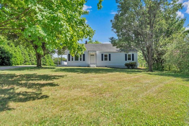 5609 Franklin ST, Ferrum, VA 24088