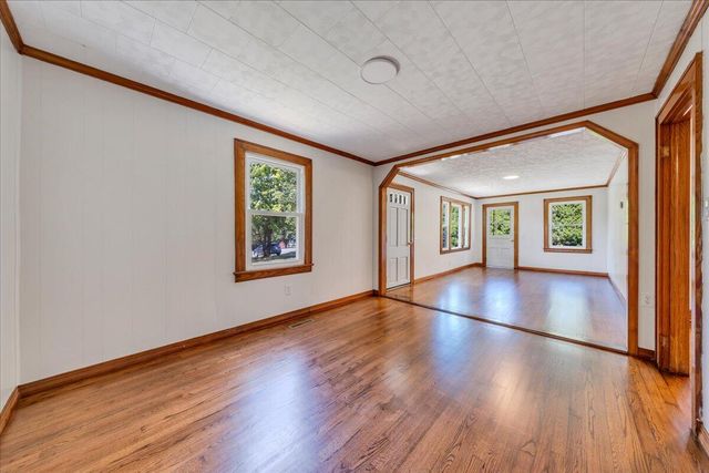 5609 Franklin ST, Ferrum, VA 24088