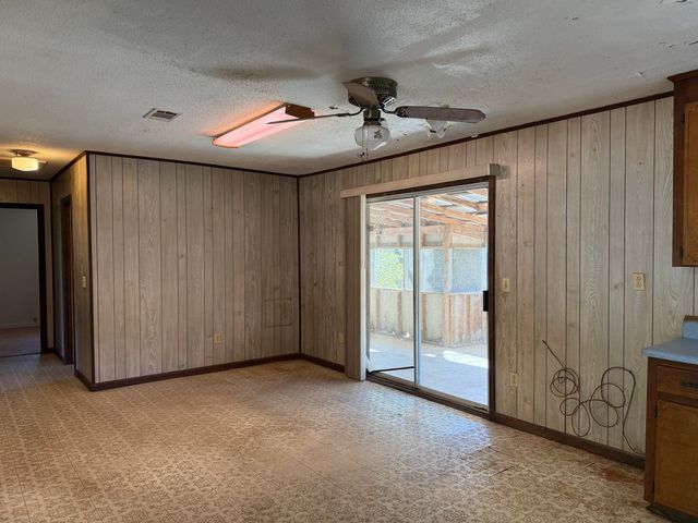 210 Sidney Avenue, Defuniak Springs, FL 32433