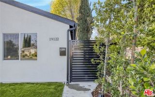 19122 Bessemer Street, Tarzana, CA 91335