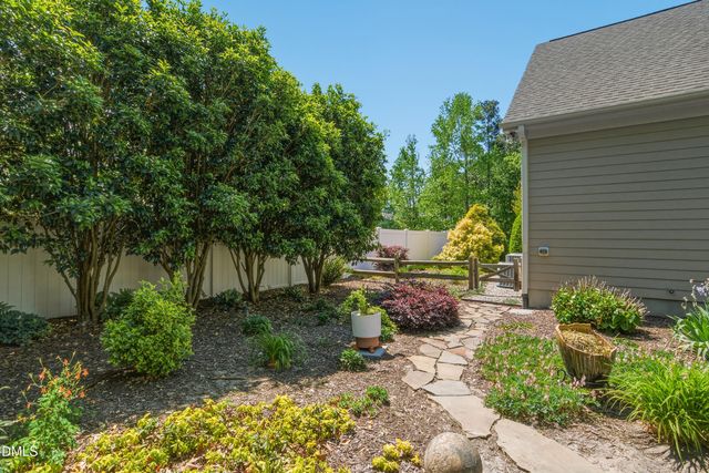 1304 Golden Bluff Lane, Fuquay Varina, NC 27526