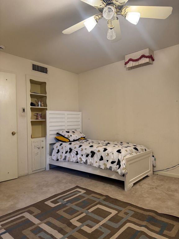 Image 11 of property listing at 1819 W Jefferson St, Pecos, TX 79772