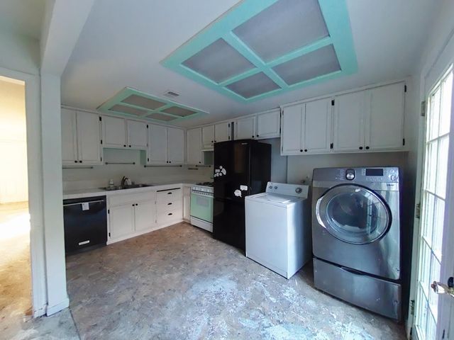 6697 Greenback Ln, Citrus Heights, CA 95621