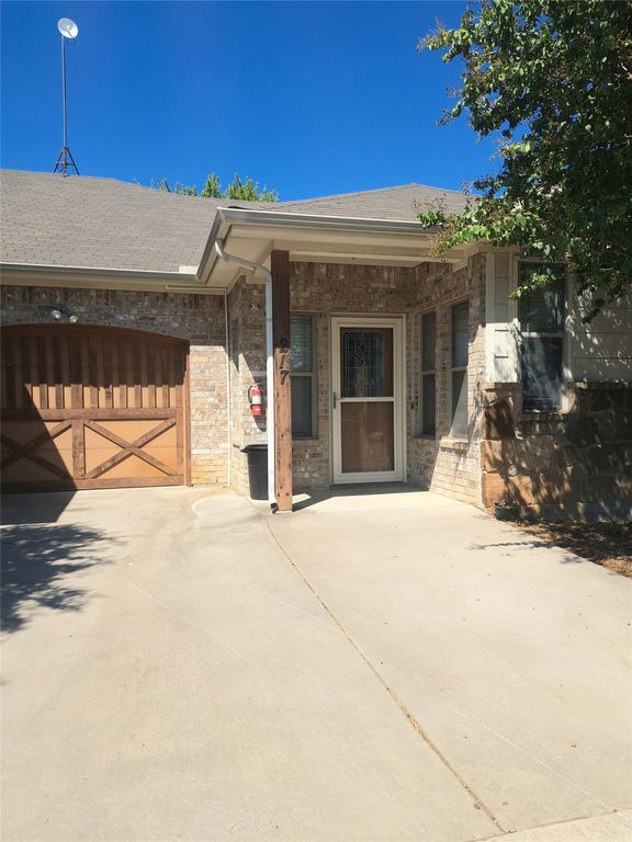 1301 DICEY Road 217, Weatherford, TX 76085