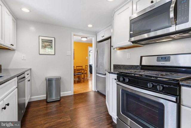 1405 EDGE HILL RD, Abington, PA 19001