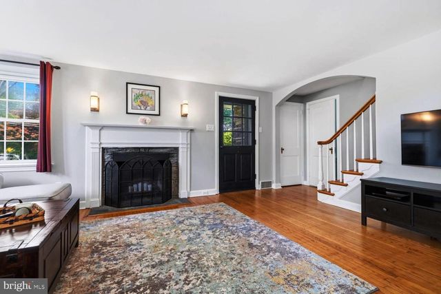 1405 EDGE HILL RD, Abington, PA 19001