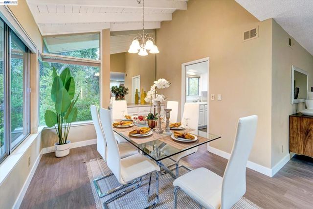 2767 2767 Miradero Dr C, Santa Barbara, CA 93105