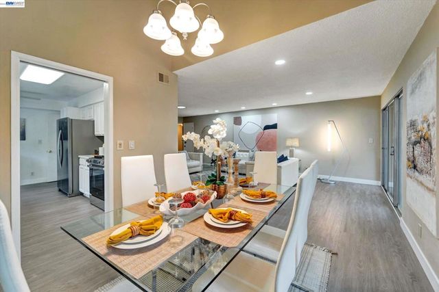 2767 2767 Miradero Dr C, Santa Barbara, CA 93105