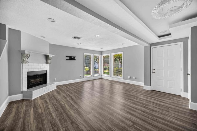 7866 Green Lawn Drive 7866, Houston, TX 77088