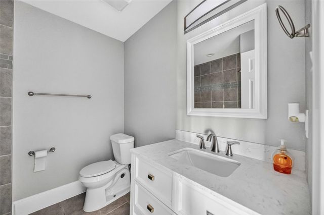 7866 Green Lawn Drive 7866, Houston, TX 77088