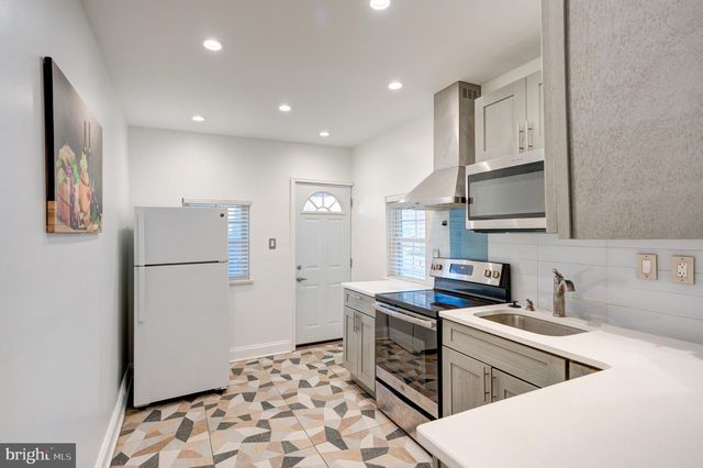 2209 BELGRADE ST, Philadelphia, PA 19125