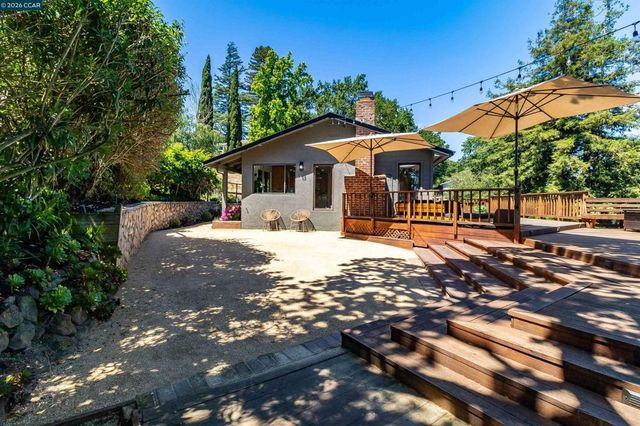 3336 Oak Ct, Lafayette, CA 94549