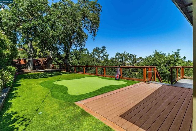 3336 Oak Ct, Lafayette, CA 94549