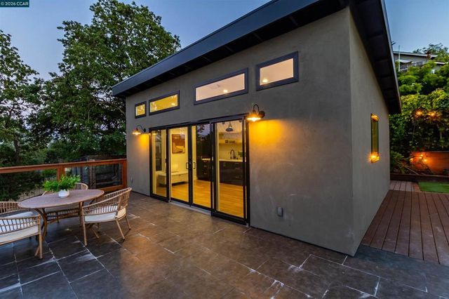 3336 Oak Ct, Lafayette, CA 94549