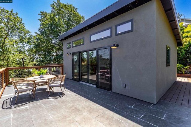 3336 Oak Ct, Lafayette, CA 94549