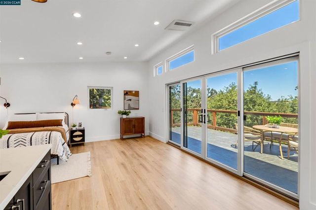 3336 Oak Ct, Lafayette, CA 94549