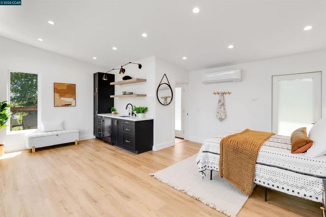 3336 Oak Ct, Lafayette, CA 94549