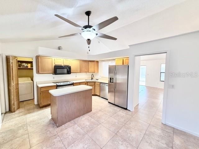 1020 WARD CIRCLE, Oviedo, FL 32765