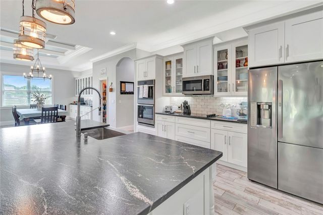 5020 LAKESHORE RANCH ROAD, Groveland, FL 34736