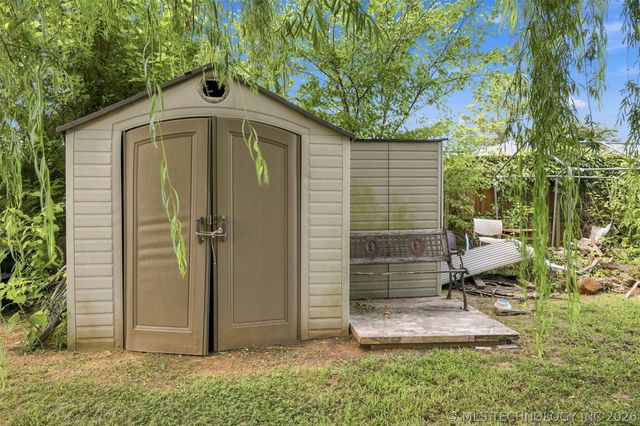 21440 E 36th Street S, Broken Arrow, OK 74014