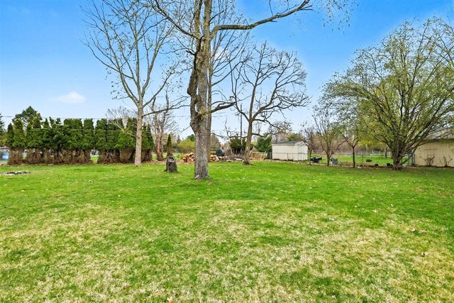 10283 S Arrowhead Drive, Berrien Springs, MI 49103
