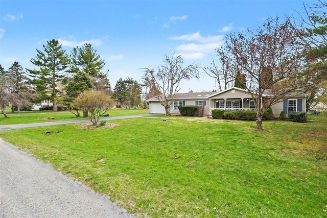 10283 S Arrowhead Drive, Berrien Springs, MI 49103