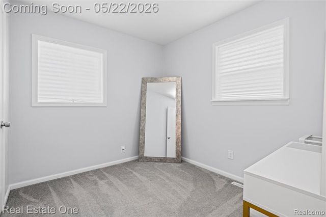 9136 Buckingham Street, White Lake, MI 48386