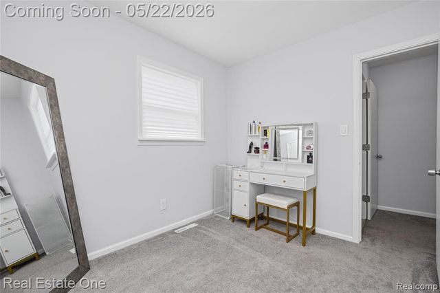 9136 Buckingham Street, White Lake, MI 48386