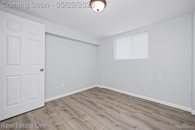 9136 Buckingham Street, White Lake, MI 48386